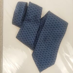 Walt Disney World / Disneyland Resort Mickey Mouse Patterned Tie 100% Silk